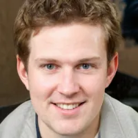 Tomás Esquivel